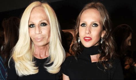 figlia di versace|Allegra Versace, chi è la figlia di Donatella e nipote di Gianni.